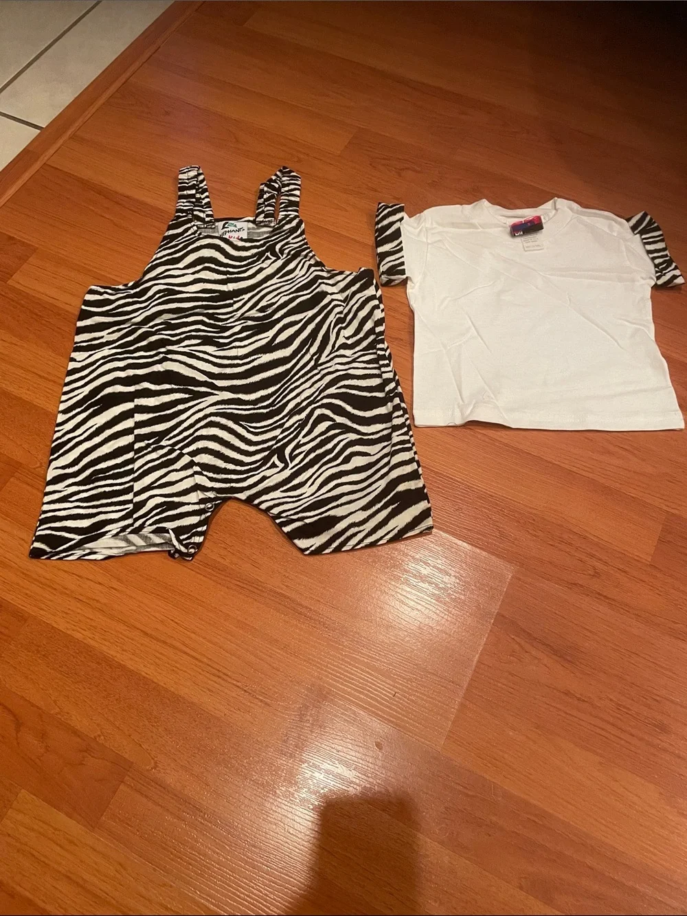 N/A black white